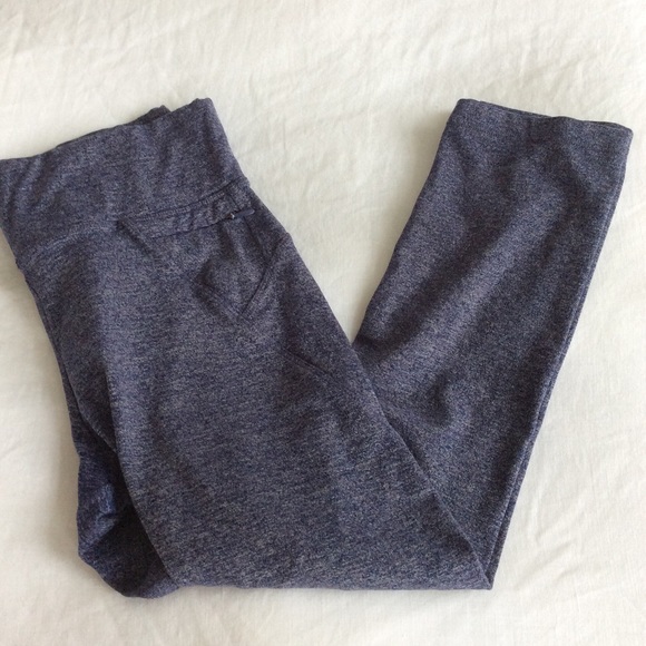 Lorna Jane sports leggings ✨ - Picture 2 of 3